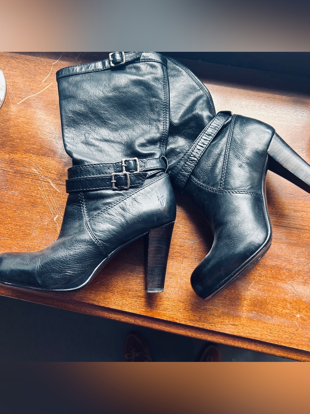 The Frye Co. Women’s Black Leather Mid-Calf Heeled Boots Size 7